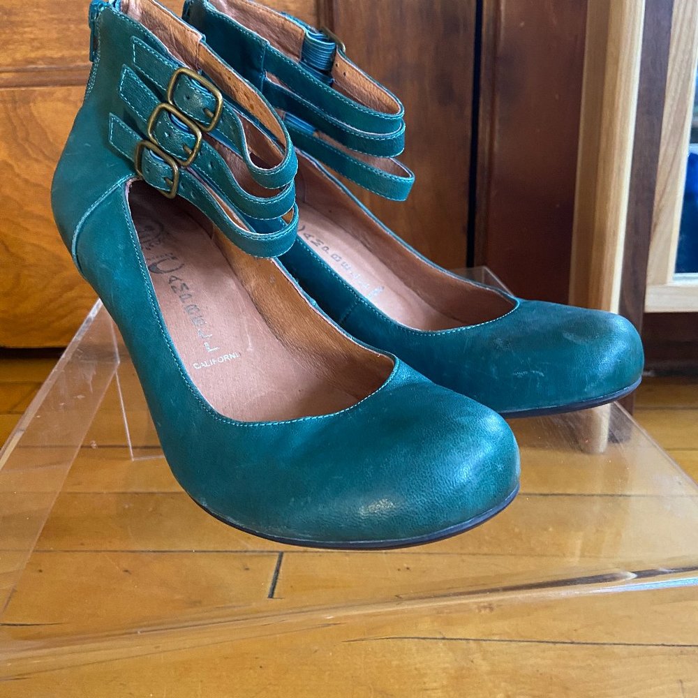 Green Jeffrey Campbell Heels - see pictures
